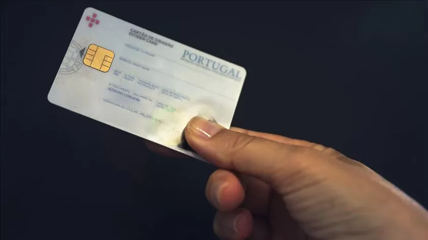 Renovar já? Novas regras europeias impõem renovação antecipada do Cartão de Cidadão