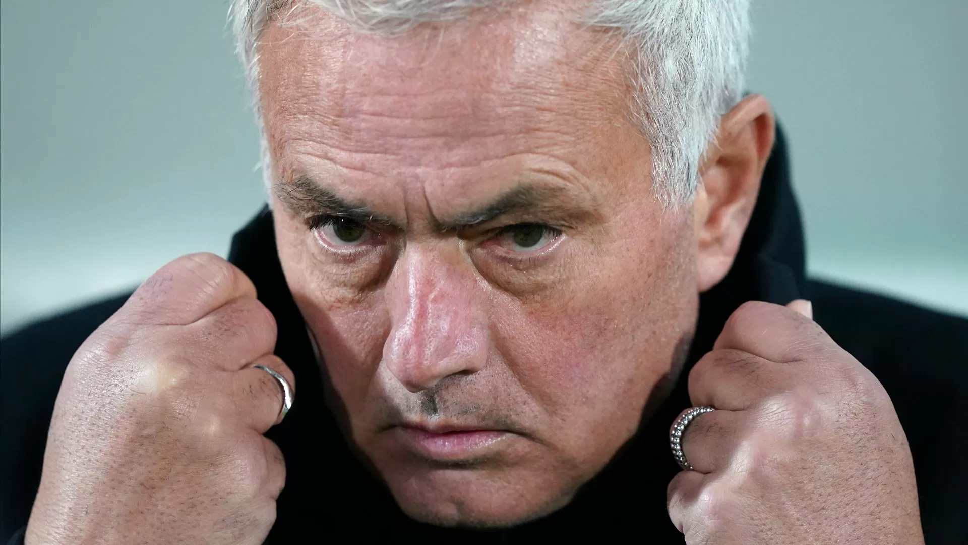 Mourinho chega à vitória 750
