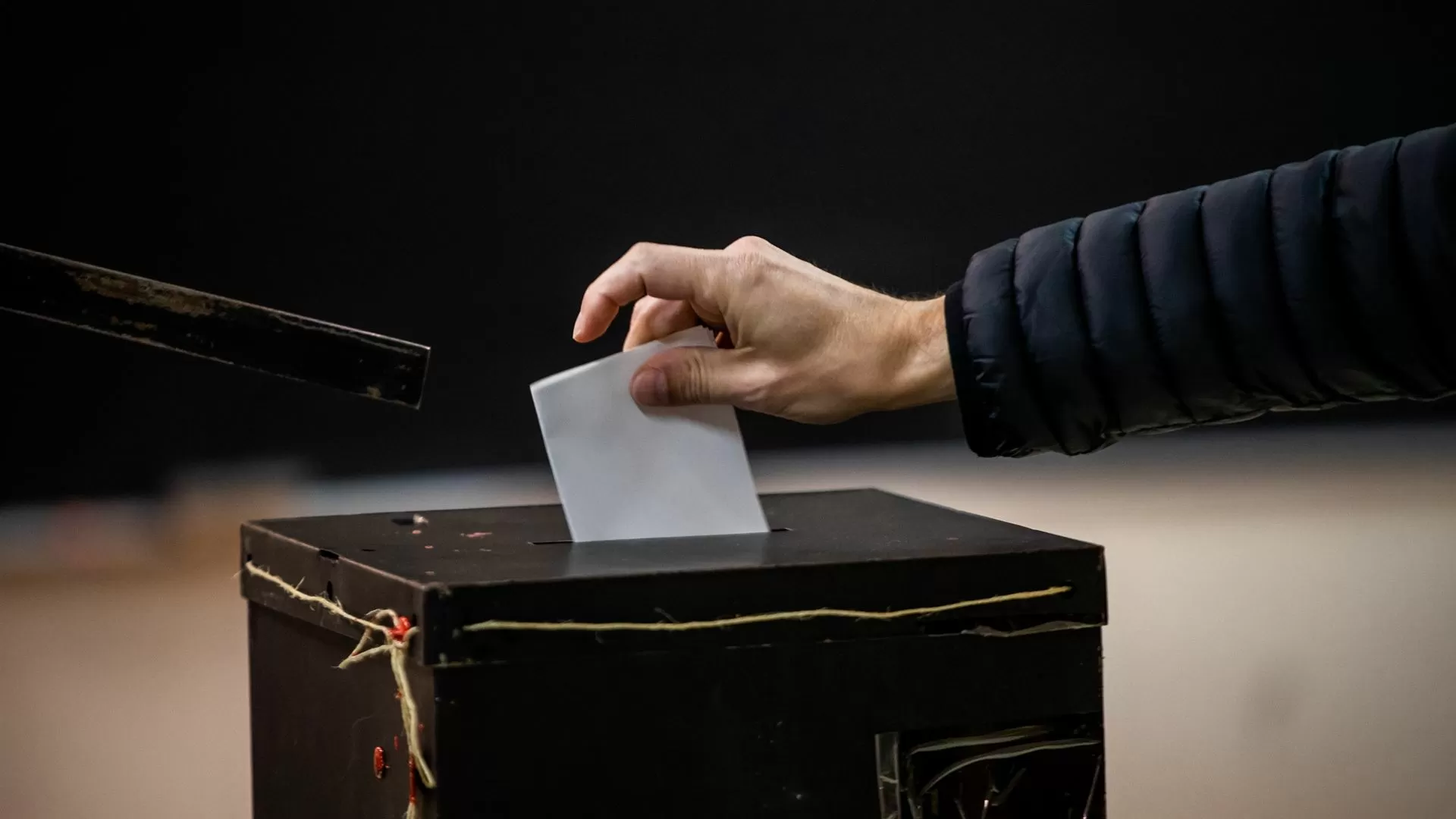 Brasileiros sem nacionalidade portuguesa podem votar nas Presidenciais, diz CNE