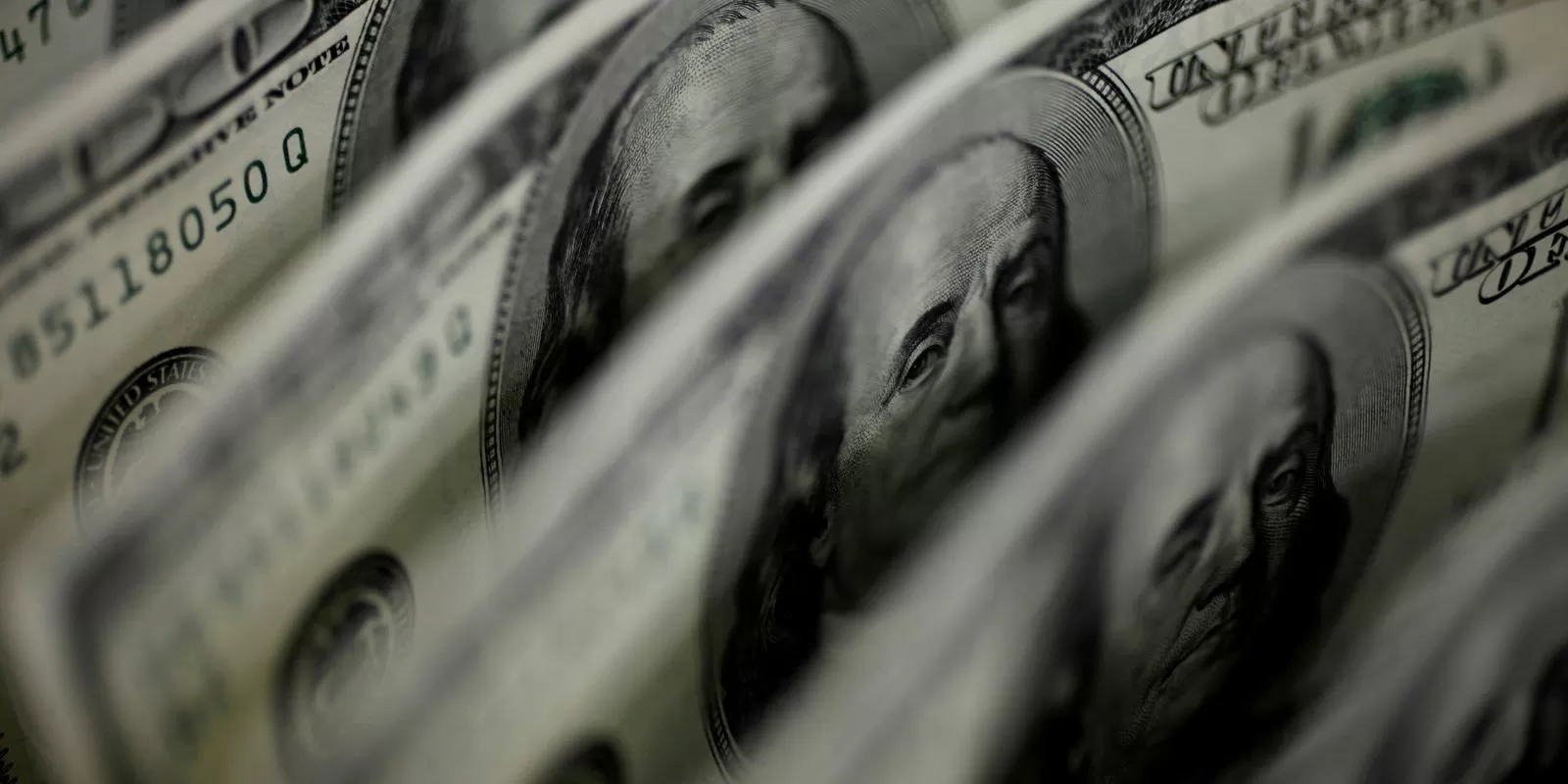 Dólar sobe para R$ 5,24 após indicação de Trump ao BC dos EUA