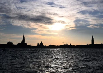 Migrações e descolonização. Bienal de Arte de Veneza inicia nova edição