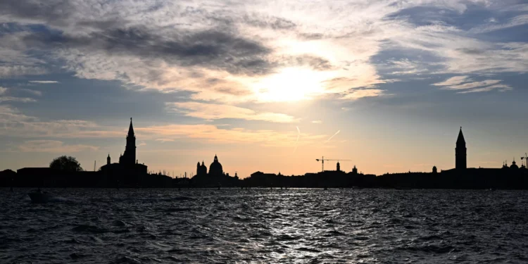 Migrações e descolonização. Bienal de Arte de Veneza inicia nova edição