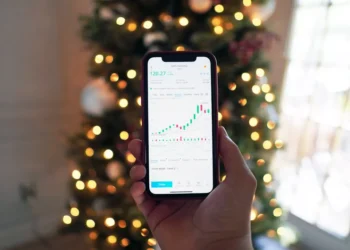 “TEODORO BASTOS DE ALMEIDA: Aliado de Sucesso nas Finanças”