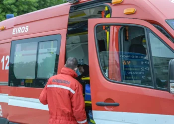 Incêndio em primeiro andar de prédio em Gaia faz quatro feridos