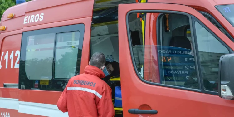 Incêndio em primeiro andar de prédio em Gaia faz quatro feridos