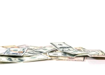 “Desmistificando as Finanças: Dicas para Investir com Segurança”