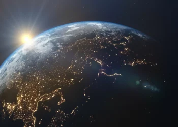 NASA lança missão para medir emissões de calor nos pólos da Terra