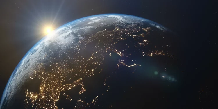 NASA lança missão para medir emissões de calor nos pólos da Terra