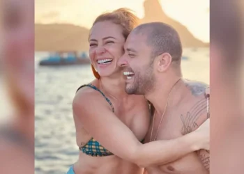 A reação de Paolla Oliveira e Diogo Nogueira a fã que ‘flertou’ com casal