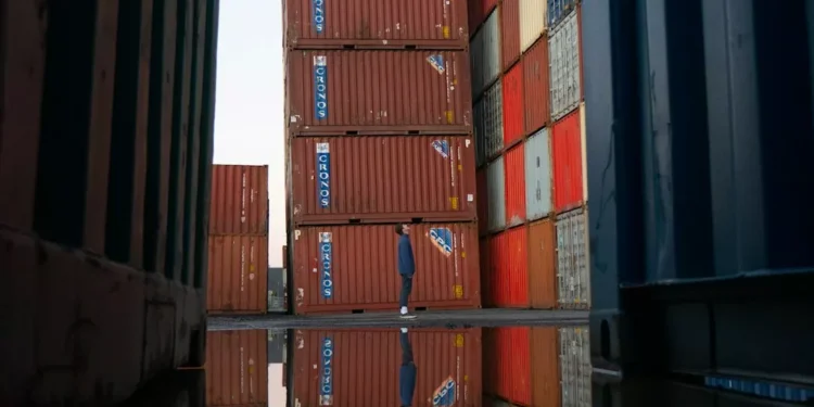 “A importância da economia na sociedade”