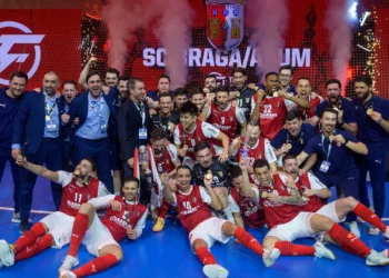 Braga goleia Benfica e está na final da Liga de futsal