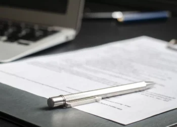 O que é o contrato de namoro, cada vez mais popular no Brasil