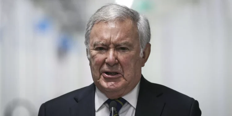 Basílio Horta fez a entrega ao SNS do edíficio do novo hospital de Sintra