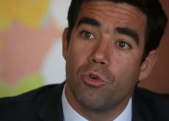 Normalização do funcionamento da AIMA? "Não vou fixar um prazo"