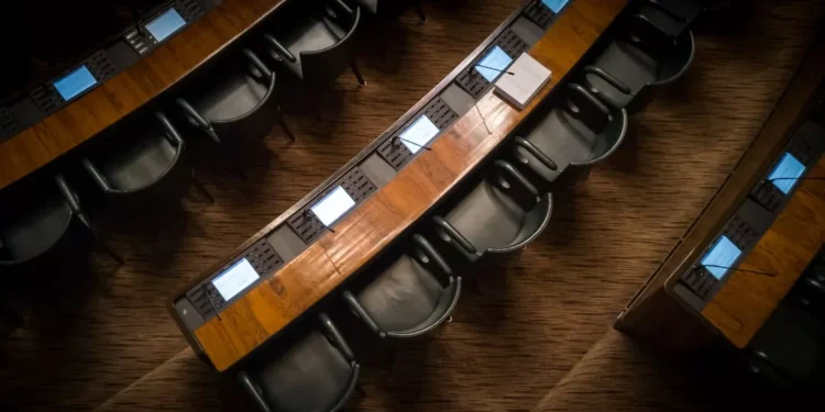 “Encontrando o lado positivo da Política”