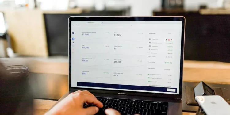 “Desmistificando Finanças: Um Guia para o Sucesso Financeiro”
