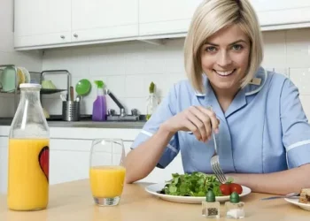 Fato ou ficção? Rejuvenescimento celular pode retardar o envelhecimento