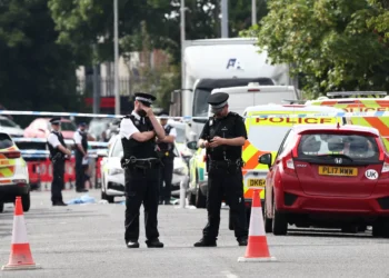 Menina portuguesa entre as vítimas mortais de ataque à faca em Inglaterra