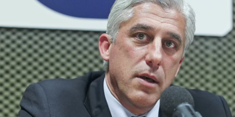 Análise financeira da DBRS confirma "tendência positiva" dos Açores