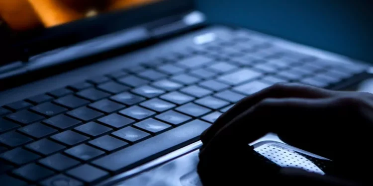 Detido na Madeira por abusar de crianças que atraía em jogos online