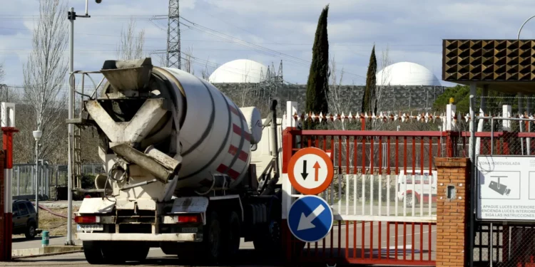 Aberta consulta pública sobre construção na central nuclear de Almaraz