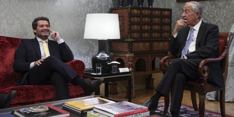 Marcelo recusa receber Chega sobre referendo à imigração