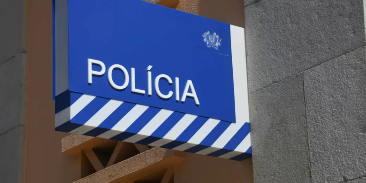 Quatro detidos por tráfico e posse de armas proibidas em operação da PSP