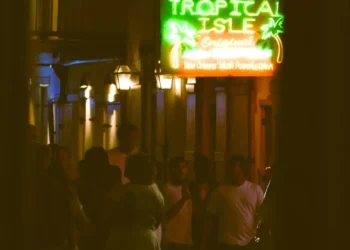 “Atrações da Costa del Sol para investidores e turistas”