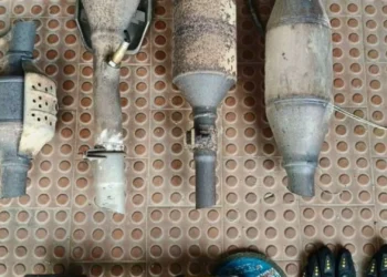 Três homens detidos pela PSP em Santa Clara por furto de catalisadores