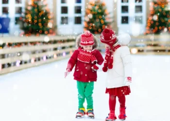 Natal em Castelo Branco com pista de gelo natural