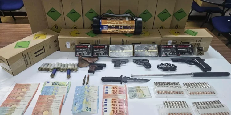 Nove detidos pela PSP por posse de arma e tráfico de estupefacientes