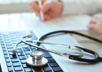 Apenas uma vaga para novos médicos de família na ULS Almada-Seixal