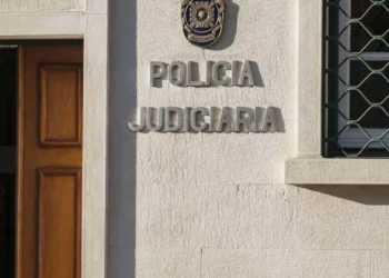 Detidos em Espanha 4 membros de grupo que assaltou ourivesaria em Valença