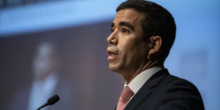 “É uma relação feliz e nós sabemos”, diz Leitão Amaro sobre Marcelo