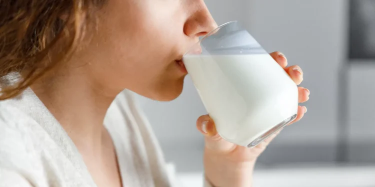 Leite. Nutricionista desvenda três verdades sobre a bebida