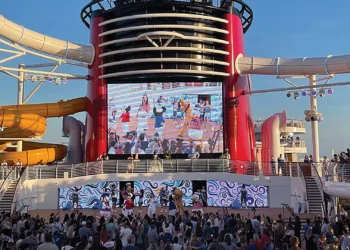 Fantasia em alto-mar: a aposta da Disney no setor de cruzeiros