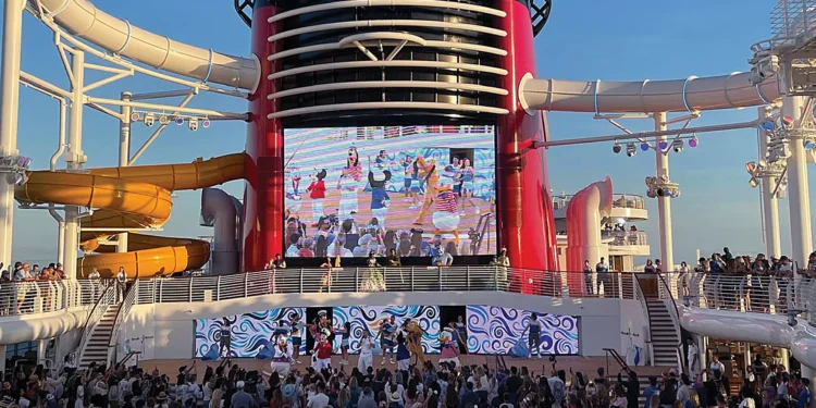 Fantasia em alto-mar: a aposta da Disney no setor de cruzeiros