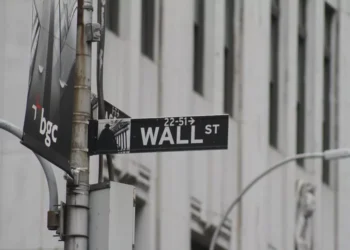 “Desafios do mercado imobiliário global: crise e pandemia”