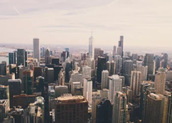 “TEODORO BASTOS DE ALMEIDA: Experiências Positivas em Finanças”