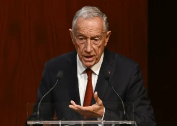 Marcelo irá “tentar falar com a família” de português morto em França