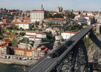 Serviço de guarda-noturno avança em 13 zonas do Porto