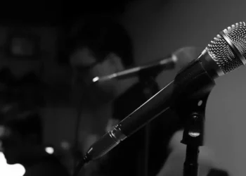 Morreu o cantor de culto Bill Fay, que inspirou várias gerações