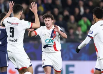 Hat-trick de Gonçalo Ramos e golo de João Neves na goleada do PSG