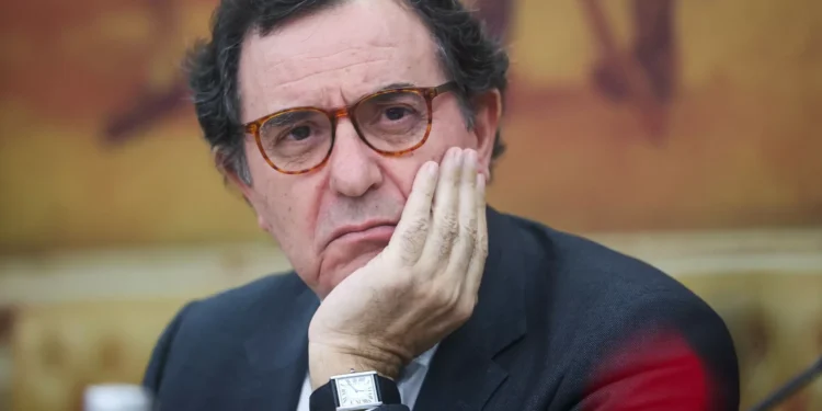 Imobiliária? Ministro “cortou mal pela raiz” e vendeu “quota de empresa”