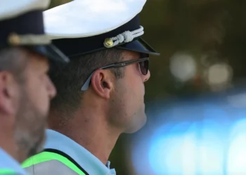 Apanhado com 253 artigos contrafeitos no valor de 13.300 euros em Chaves