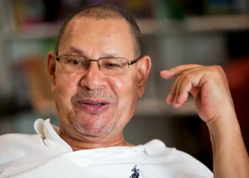 Germano Almeida acusa Leya de inventar caso contra o seu último livro