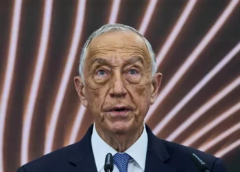 Marcelo promulga decretos que elevam Alvares e Mouçós à categoria de vila