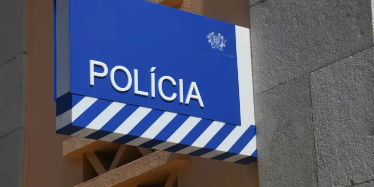 Sindicato da PSP pede solução para levar retidos na fronteira ao hospital