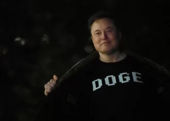 Musk culpa Ucrânia por “ciberataque massivo” ao X