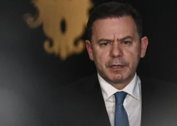 “Estou bem”. Montenegro já teve alta e retoma agenda na segunda-feira